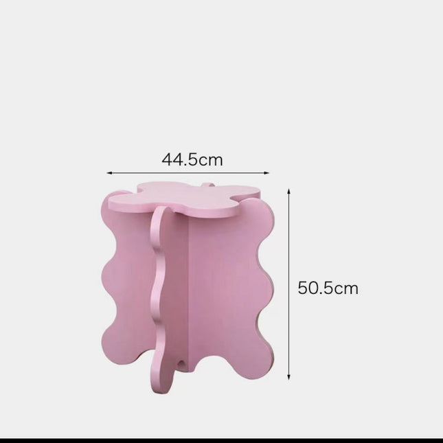 Cartoon Wavy End Cream Colored Petal Table