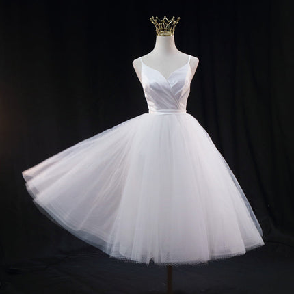 Slim Fit And Fashionable Strap Travel Photography Light Wedding Dress