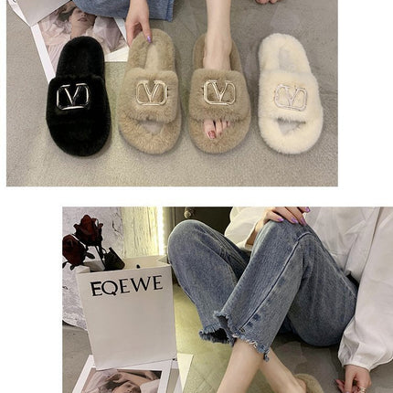 Leisure Plus Size Plush Slippers With Metal Decoration
