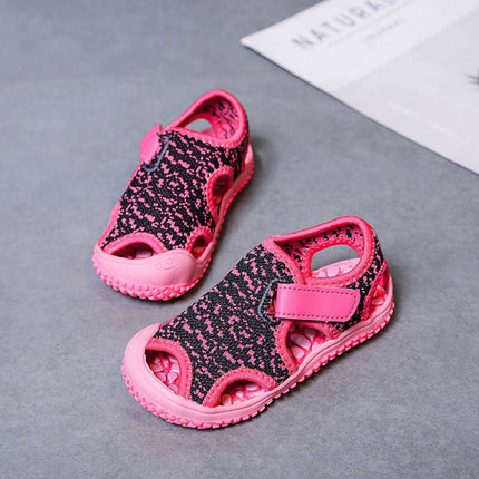 Hollow soft bottom boys beach shoes