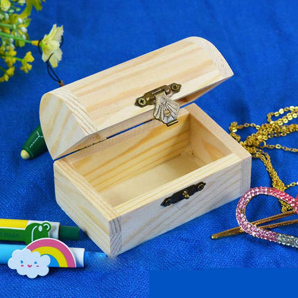 Beautifully wrapped gift ring jewelry box