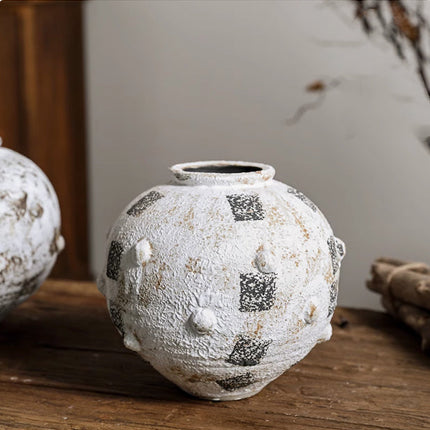 Vintage Ceramic Vase, Mid-ancient And Lonely Style Creative Distressed Ornaments