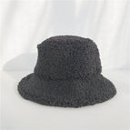 Black / M