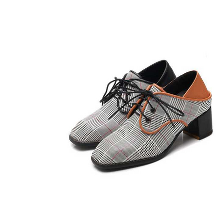 Spring new single shoes women wear lazy shoes with thick with laced cloth British wind wild women shoes