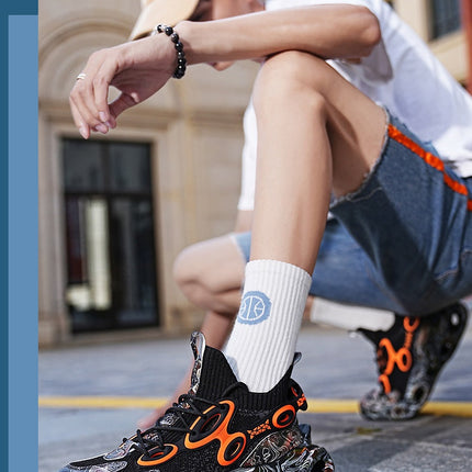 New Casual And Comfortable Galaxy Blade Sneaker
