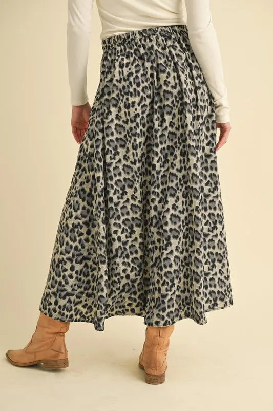 Aemi+Co Leopard Midi Skirt – Chic Animal Print Midi