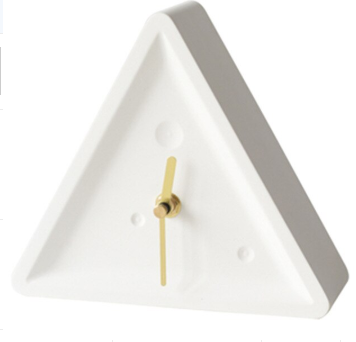 Concrete table clock