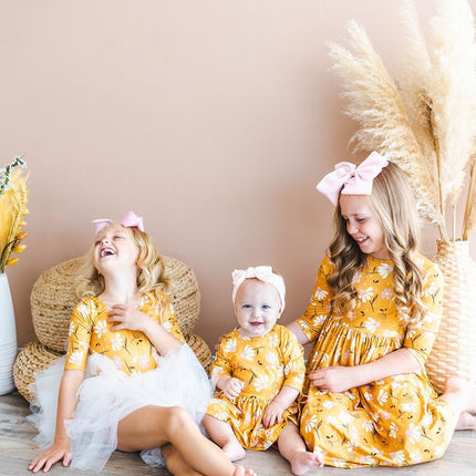 Dandelions in Fall 3/4 Sleeve Pocket Twirl Dress