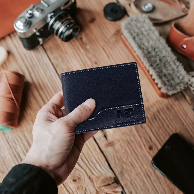 Simons Bi-fold Wallet