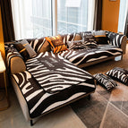 Zebra pattern / 110x110cm