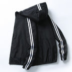 Black / M