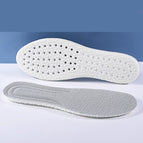 A pair of white and grey / 35