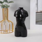 Black / 8.2x6.2x15.3cm