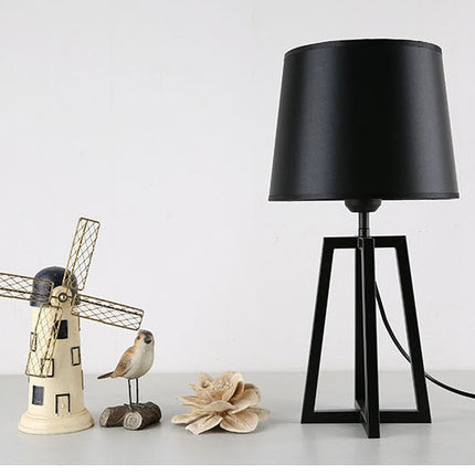 Metal New Chinese Bedroom Bedside Simple Table Lamp