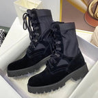 Black / 35