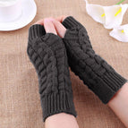 Dark Grey / One size