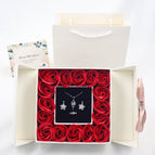 White / NecklaceStudring box