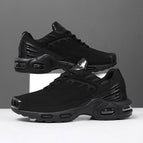 All black / 36