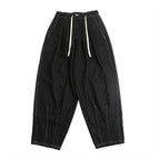 Black / M