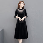 Black / M