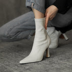 White / 34