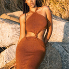 Brown / S