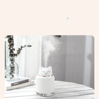 White / USB