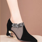 Black / 35